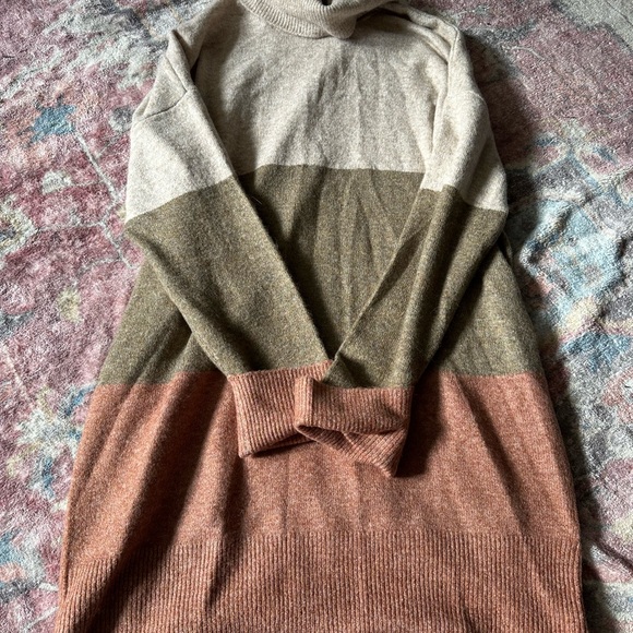 NWT Rachel Zoe Women’s Sweater Dress - Picture 2 of 5